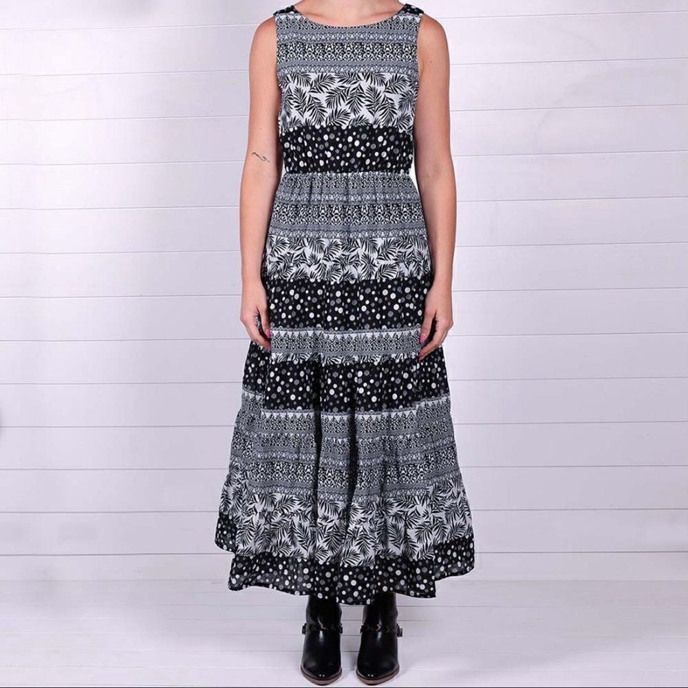 NWT Kaktus 100% Cotton Black and white print maxi dress short sleeves size large